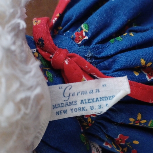 Mme Alexander "German" doll - Picture 6 of 9